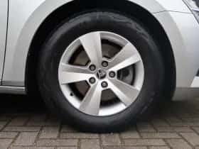 Škoda Superb (2023) thumbnail 14