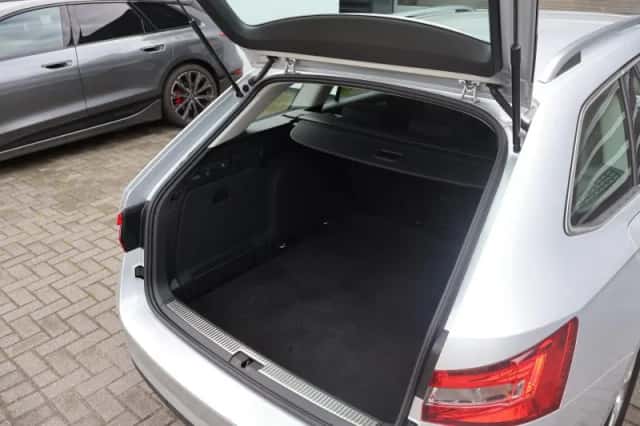 Škoda Superb (2023) thumbnail 40