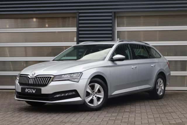 Škoda Superb (2023) thumbnail 60