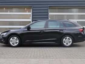 Škoda Octavia (2023) thumbnail 13
