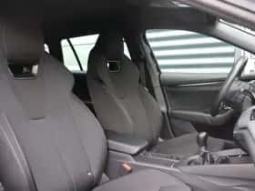 Škoda Octavia (2023) thumbnail 15