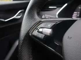 Škoda Octavia (2023) thumbnail 24