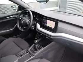 Škoda Octavia (2023) thumbnail 37
