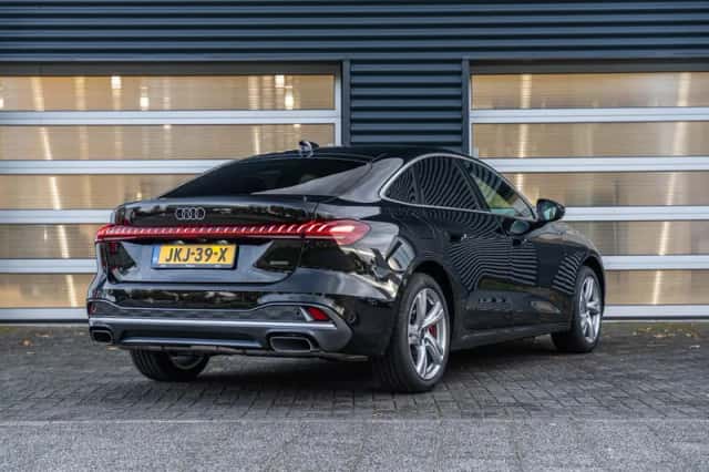 Audi A5 (2025) thumbnail 2
