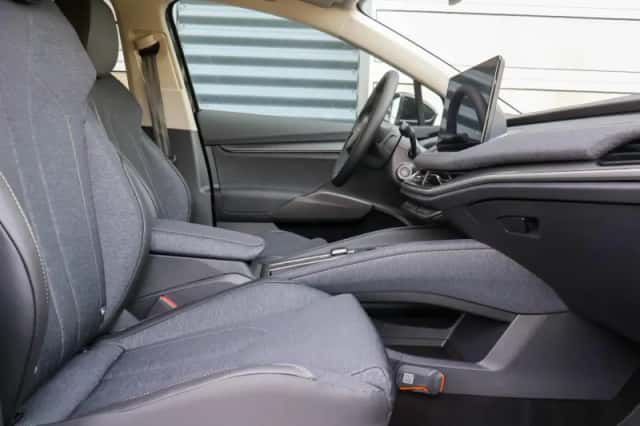 Škoda Elroq (2025) thumbnail 14