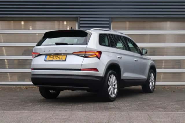 Škoda Kodiaq (2022) thumbnail 2
