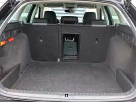 Škoda Octavia (2023) thumbnail 17