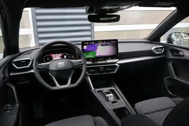 SEAT Leon Sportstourer (2026) thumbnail 5