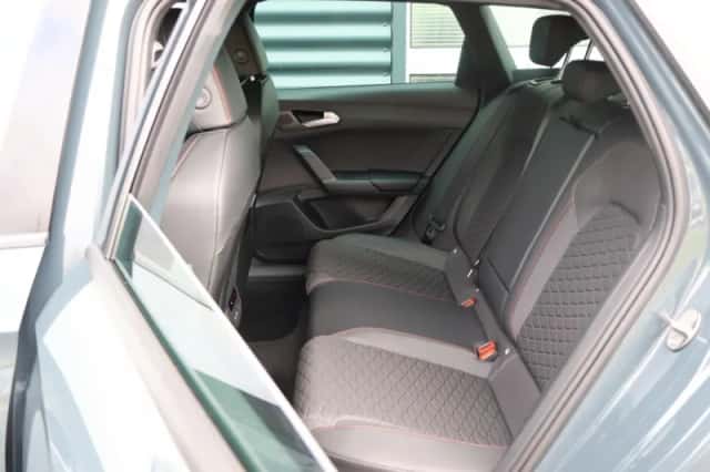 SEAT Leon Sportstourer (2026) thumbnail 6
