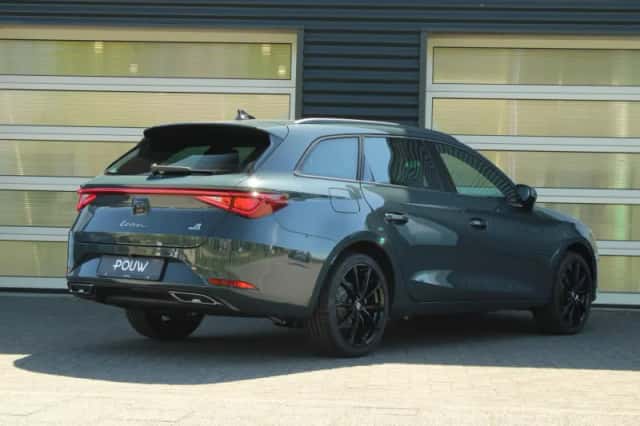 SEAT Leon Sportstourer (2026) thumbnail 2