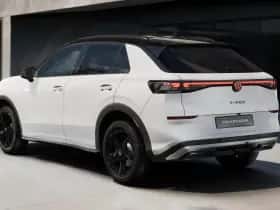 Volkswagen T-Roc (2026) thumbnail 2