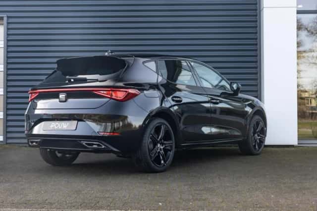 SEAT Leon (2026) thumbnail 2