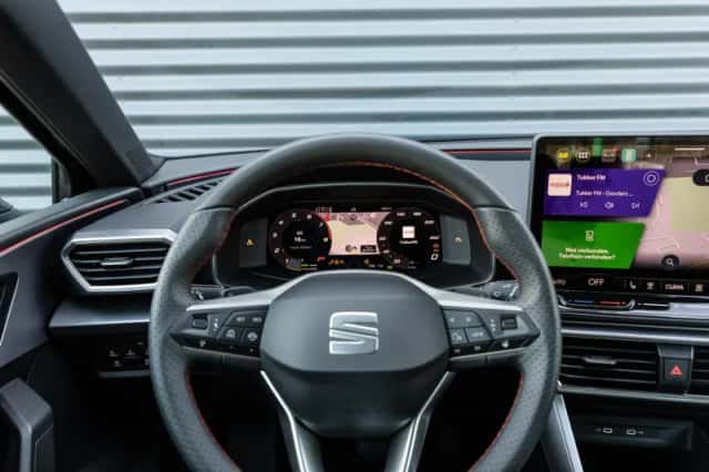 SEAT Leon (2026) thumbnail 23