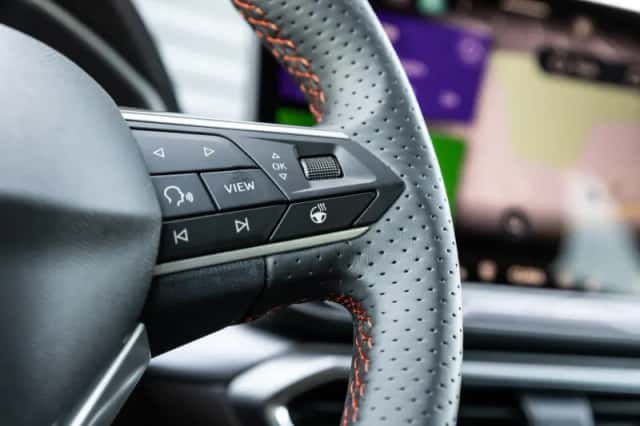 SEAT Leon (2026) thumbnail 25