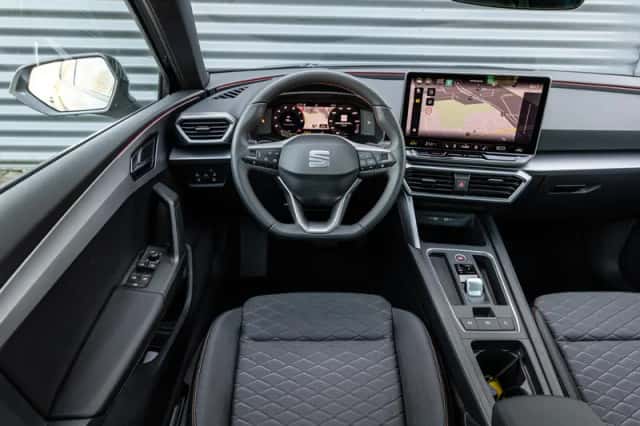 SEAT Leon (2026) thumbnail 26