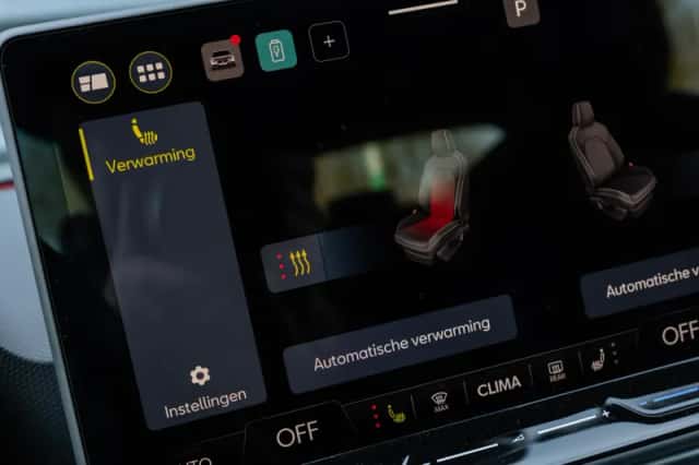 SEAT Leon (2026) thumbnail 33