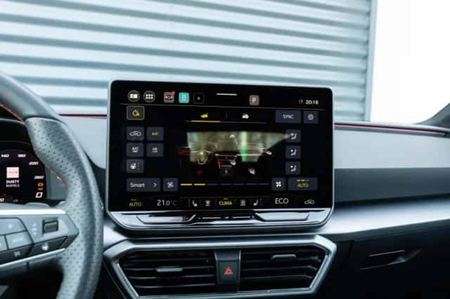 SEAT Leon (2026) thumbnail 38