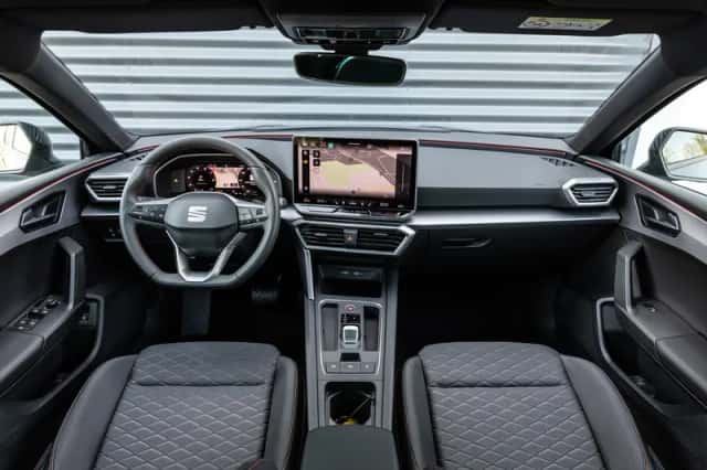 SEAT Leon (2026) thumbnail 5