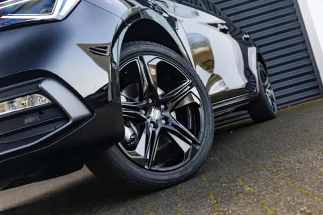 SEAT Leon (2026) thumbnail 10
