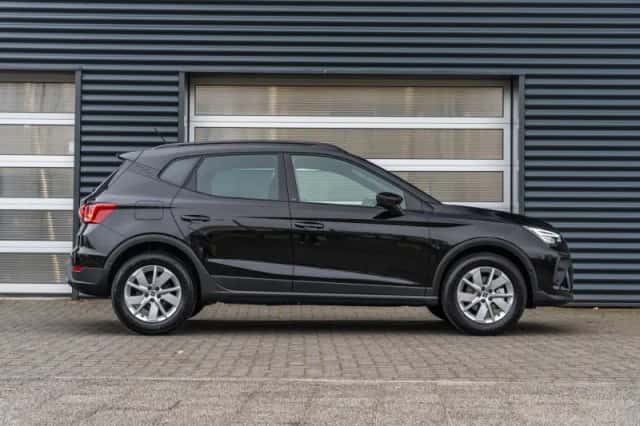 SEAT Arona (2026) thumbnail 3