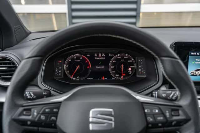 SEAT Arona (2026) thumbnail 23