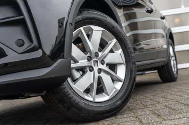 SEAT Arona (2026) thumbnail 10