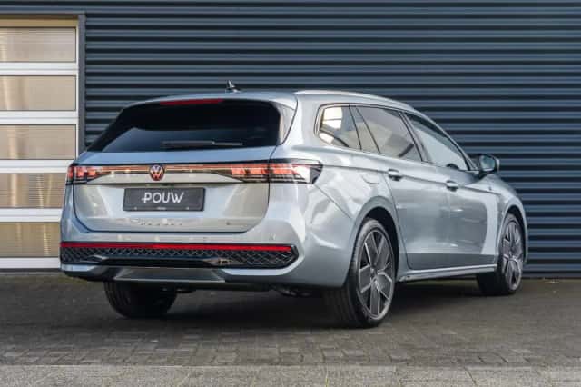 Volkswagen Passat (2026) thumbnail 2
