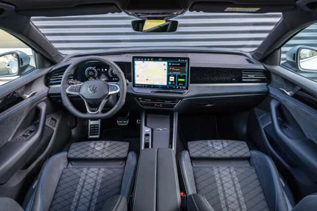 Volkswagen Passat (2026) thumbnail 5