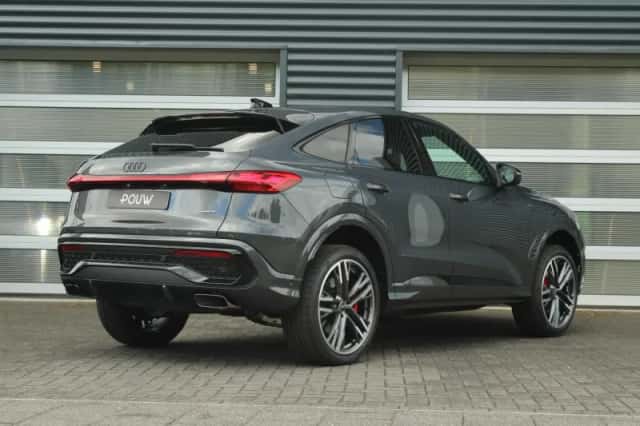Audi Q5 (2026) thumbnail 2