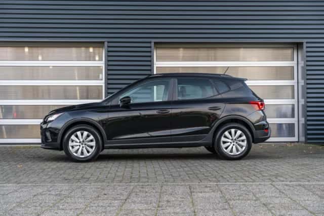 SEAT Arona (2025) thumbnail 11