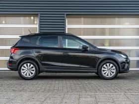 SEAT Arona (2025) thumbnail 3