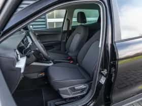 SEAT Arona (2025) thumbnail 4