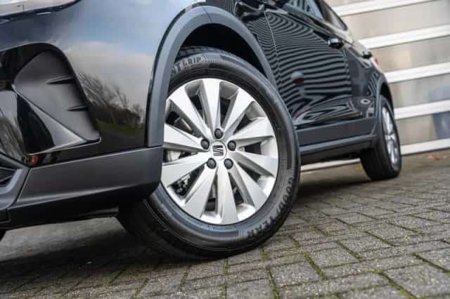 SEAT Arona (2025) thumbnail 38