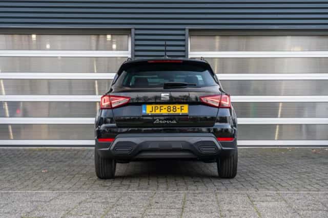 SEAT Arona (2025) thumbnail 9
