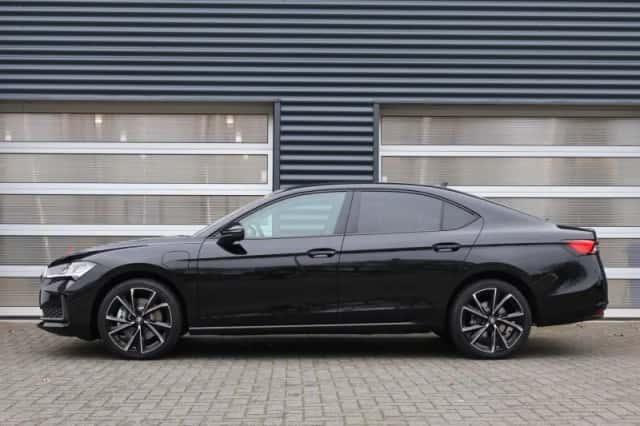 Škoda Superb (2025) thumbnail 12