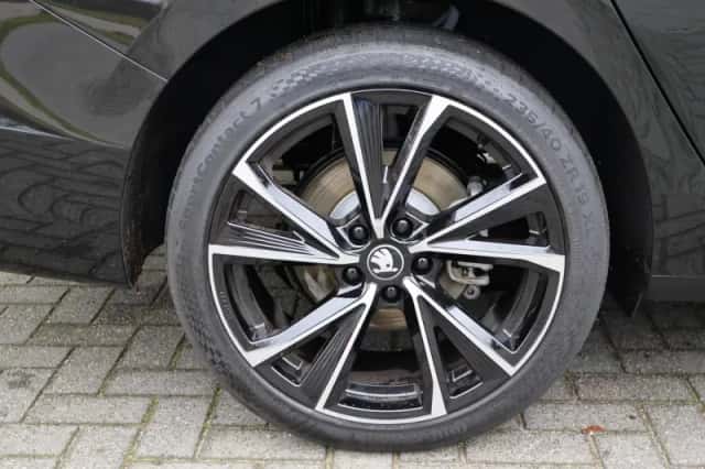 Škoda Superb (2025) thumbnail 13