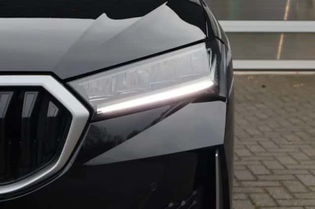 Škoda Superb (2025) thumbnail 7
