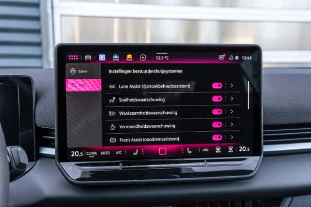 Volkswagen T-Roc (2026) thumbnail 47