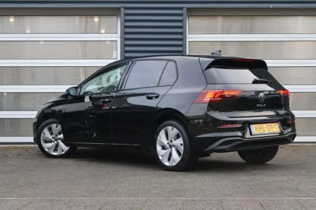 Volkswagen Golf (2025) thumbnail 15
