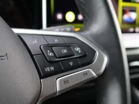 Volkswagen Golf (2025) thumbnail 35