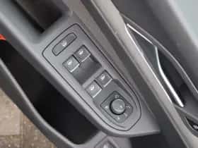 Volkswagen Golf (2025) thumbnail 63
