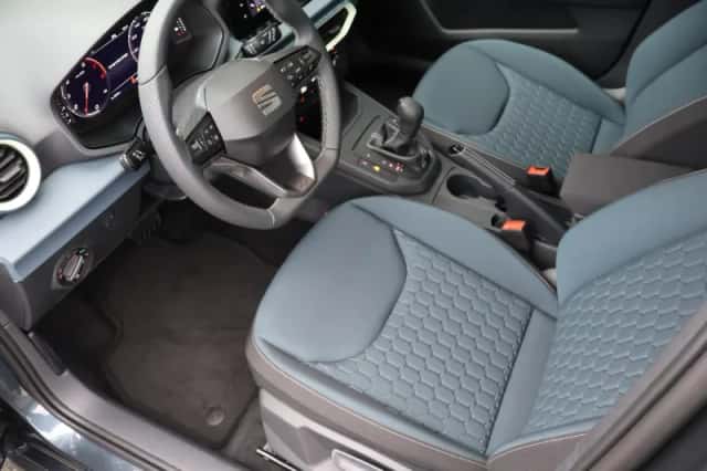 SEAT Arona (2026) thumbnail 38