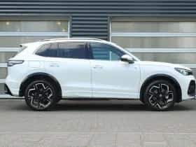 Volkswagen Tiguan (2026) thumbnail 3