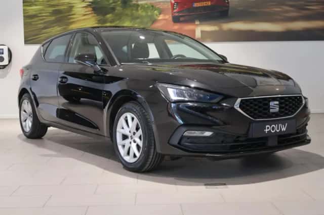 SEAT Leon (2023) thumbnail 9