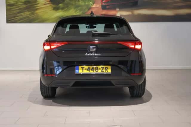 SEAT Leon (2023) thumbnail 10