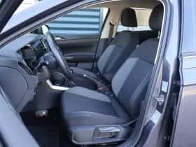 Volkswagen Taigo thumbnail 4