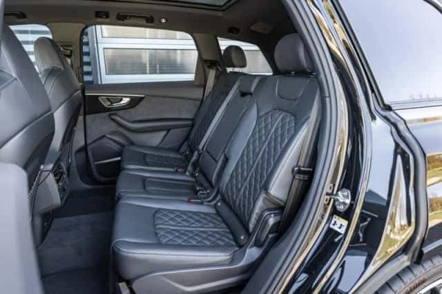 Audi Q7 (2026) thumbnail 16