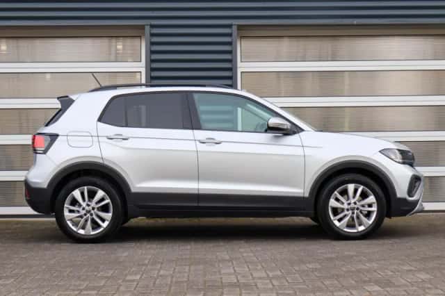 Volkswagen T-Cross (2025) thumbnail 3