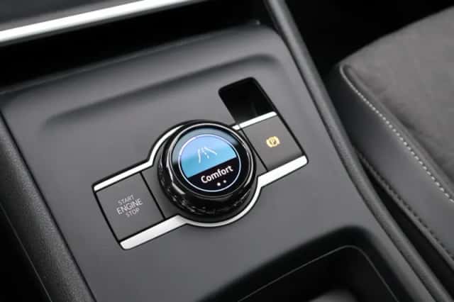Volkswagen Tiguan (2025) thumbnail 32