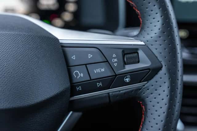 SEAT Leon (2026) thumbnail 28